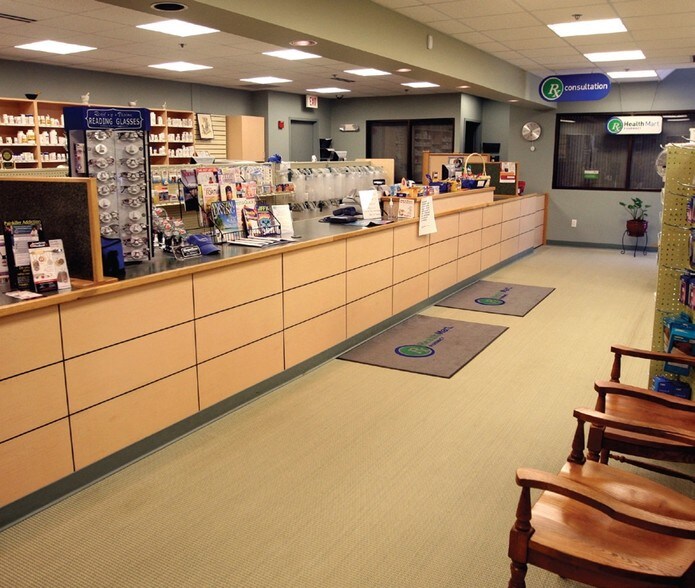 More Photos Of 1 Pearl St, Brockton Medical For Lease