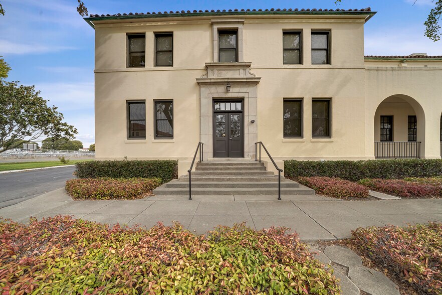 More Photos Of 690 Walnut Ave, Vallejo Office For Lease