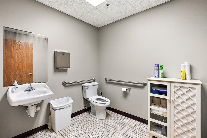 More Photos Of 28525 Beck Rd, Wixom Warehouse For Sale