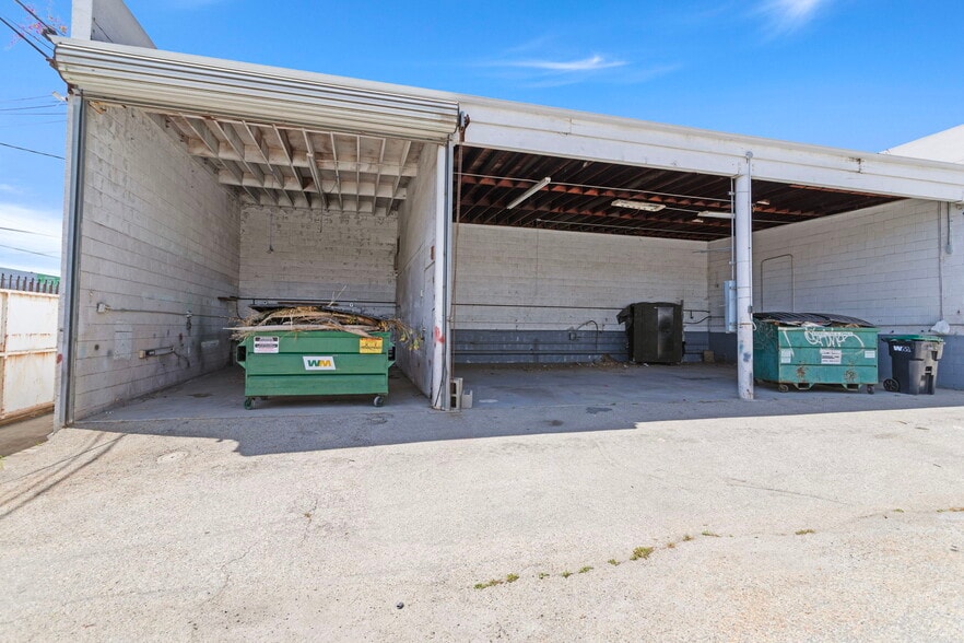 More Photos Of 23104 S Normandie Ave, Torrance Warehouse For Lease