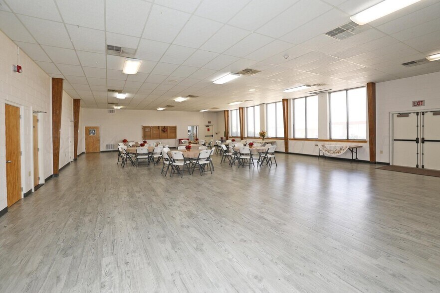 More Photos Of 4714 NW 4th Ave, Amarillo Religious Facility For Sale