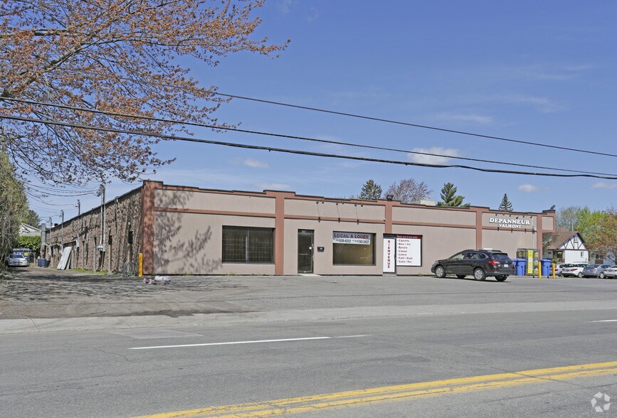 More Photos Of 20 Rue Valmont, Repentigny Storefront For Sale