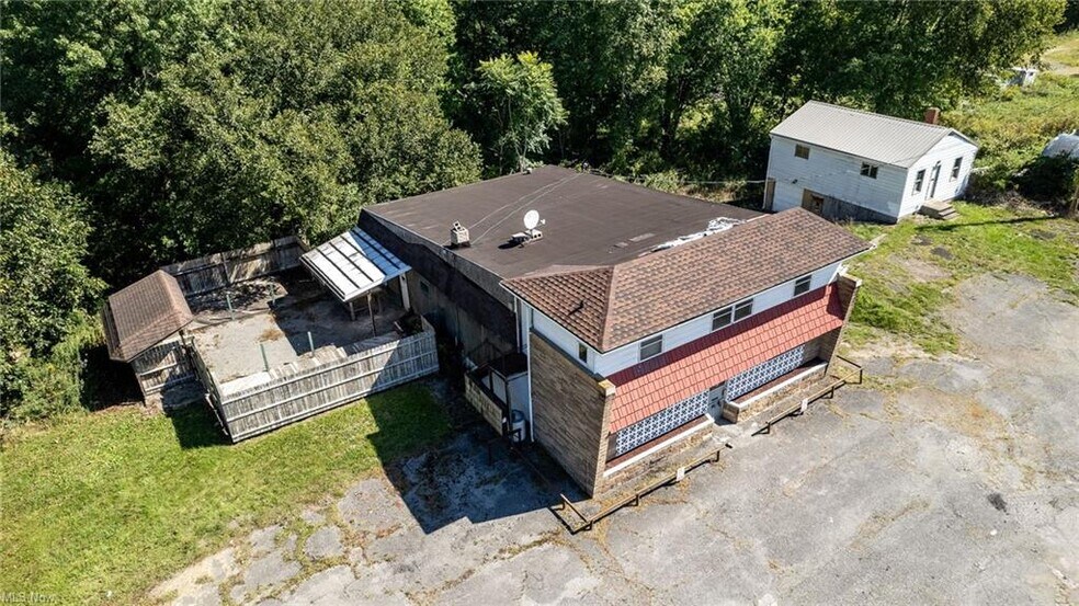 More Photos Of 3950 Parkman Rd, Warren General Retail For Sale