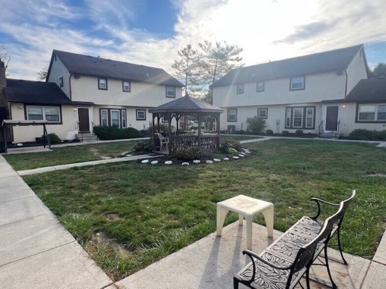 More Photos Of 110 Noe Bixby Rd, Columbus Rehabilitation Center For Sale