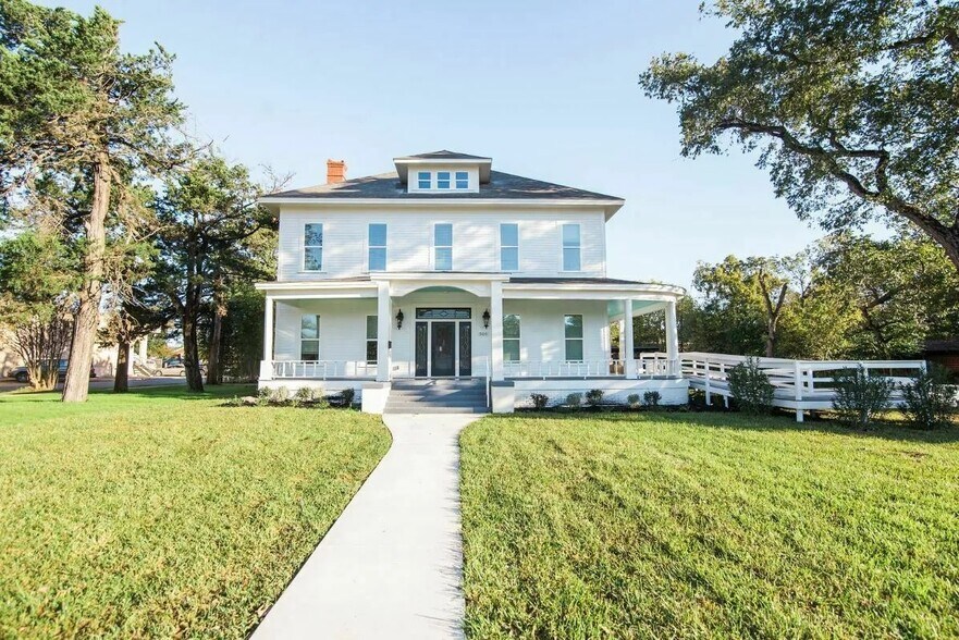 Primary Photo Of 500 William Joel, Bryan Office Residential For Lease