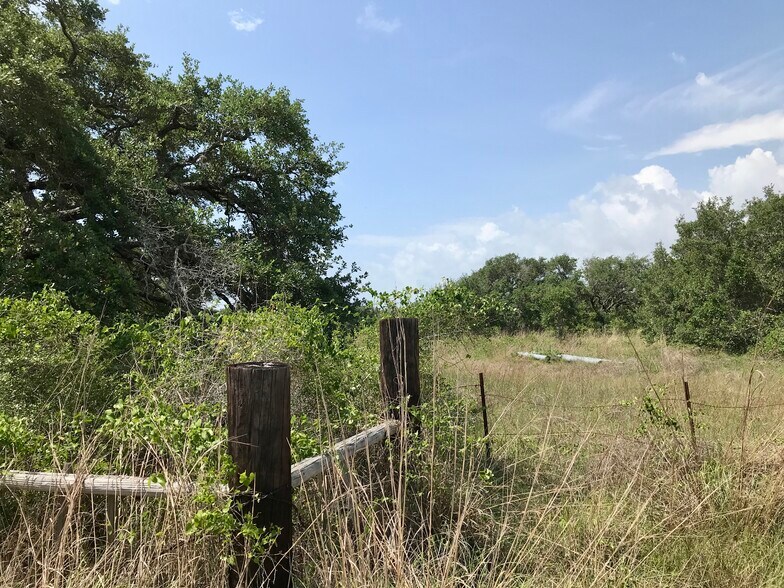 More Photos Of 1525 W 12th St, Rockport Land For Sale