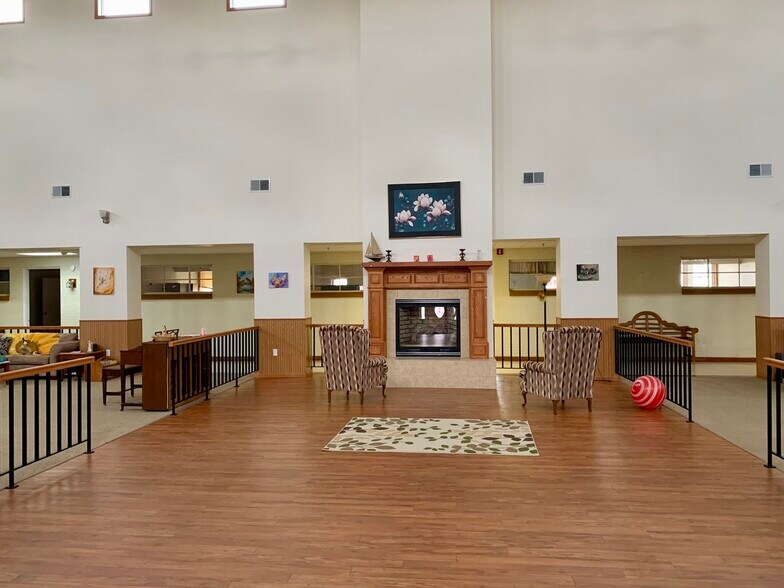 More Photos Of 110 Harvard St, Momence Assisted Living For Sale