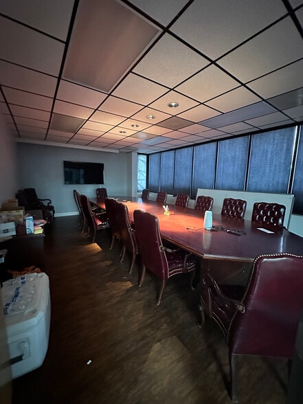 More Photos Of 2505 N Central Ave, Phoenix Office For Sale