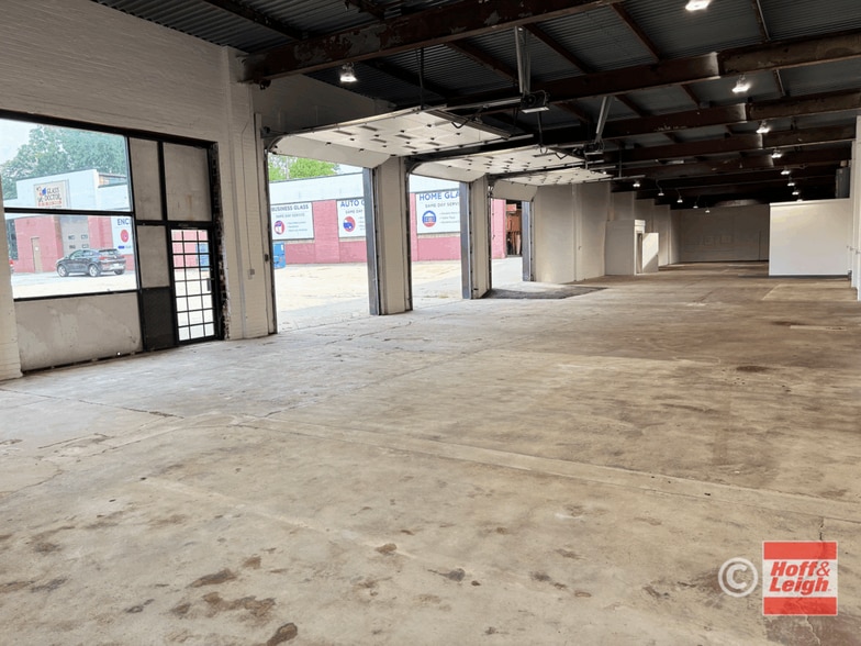 More Photos Of 7120 Carnegie Ave, Cleveland Service For Lease