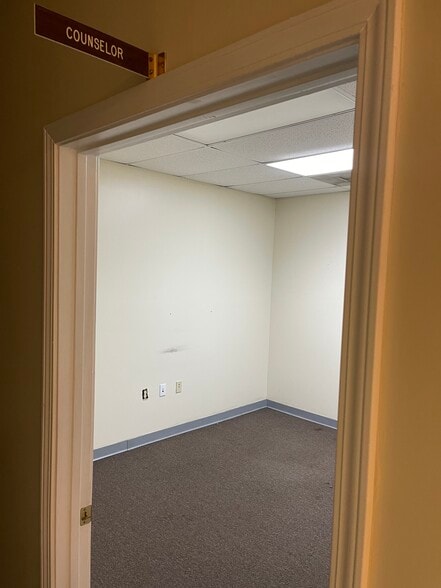 More Photos Of 2536 Carrollton Villa Rica Hwy, Carrollton Office For Lease