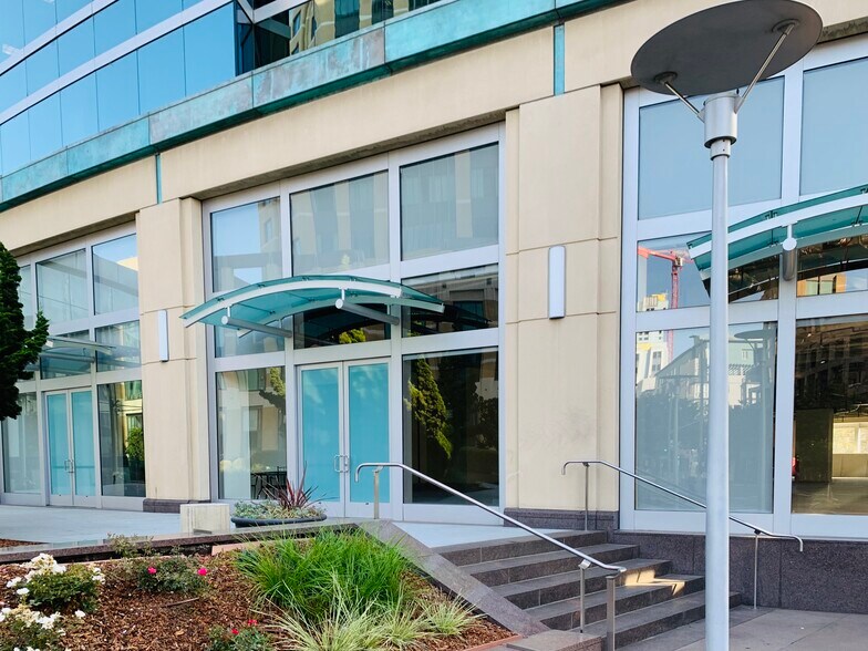More Photos Of 555 12th St, Oakland Office For Lease