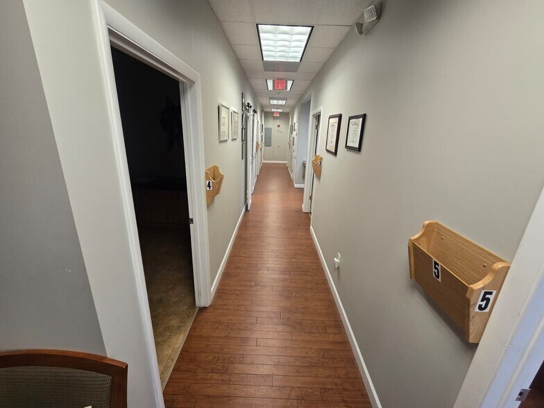 More Photos Of 201-209 SW 84th Ave, Plantation Medical For Lease