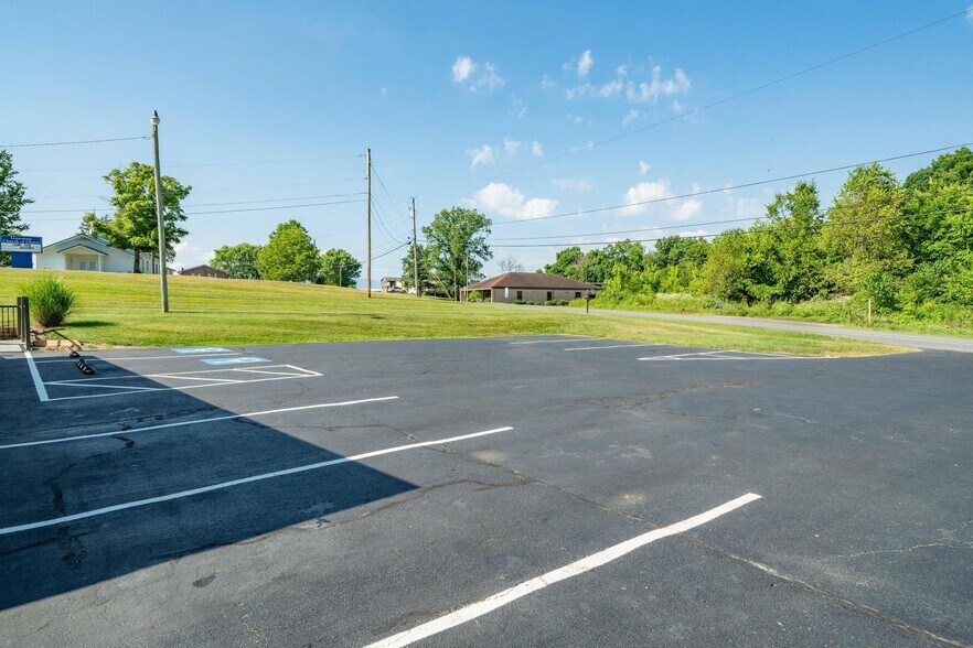More Photos Of 364 Opie Arnold Rd, Limestone Medical For Sale
