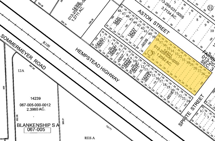 More Photos Of 14201-14227 Aston St, Houston Warehouse For Lease