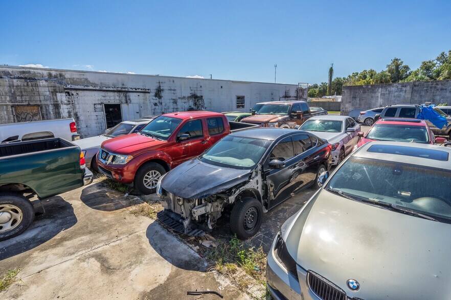 More Photos Of 1018 Orange St, Titusville Warehouse For Sale