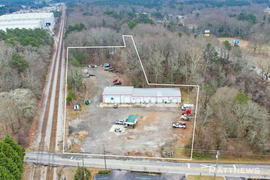 Primary Photo Of 17 Carl Cedar Hill Rd, Winder Industrial For Sale