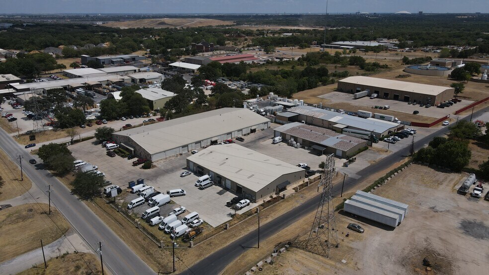 More Photos Of 3628 Liston Ln, Euless Unknown For Lease