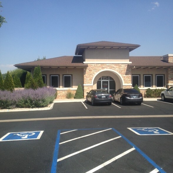 More Photos Of 1667 Lucerne St, Minden Office For Lease