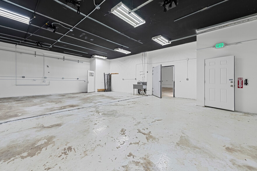 More Photos Of 74026 Tietz St, Armada Warehouse For Sale