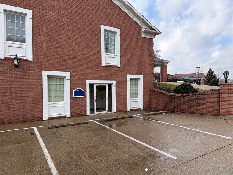 More Photos Of 365 Riffel Rd, Wooster Office For Lease