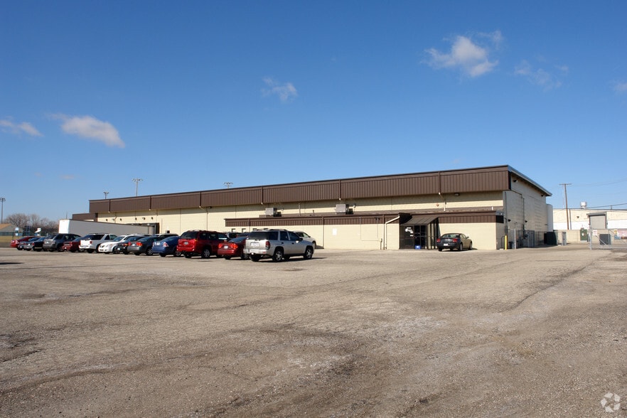 More Photos Of 33101 Harper Ave, Saint Clair Shores Warehouse For Sale