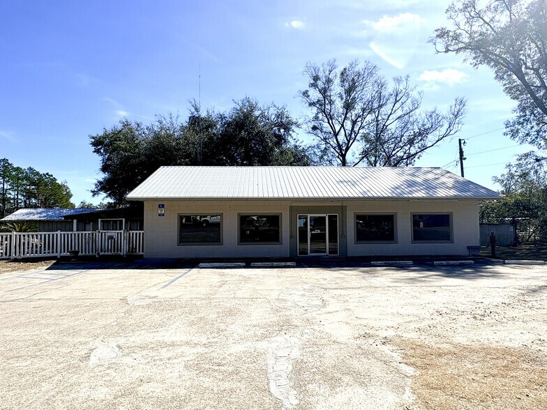 Primary Photo Of 3215 Crawfordville Hwy, Crawfordville Convenience Store For Lease