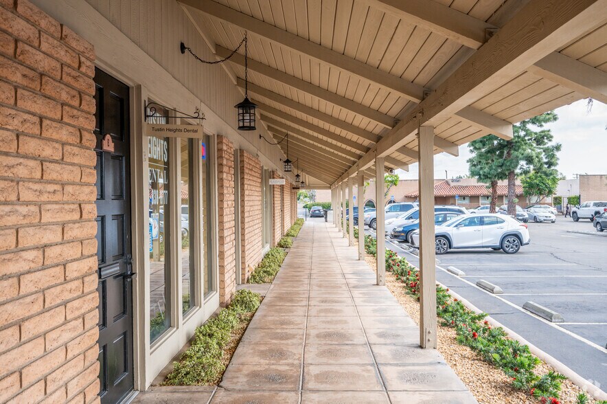 More Photos Of 13362 Newport Ave, Tustin Unknown For Lease