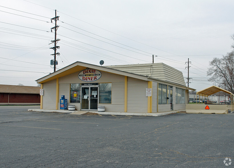 Primary Photo Of 2901 N Dixie Dr, Dayton Restaurant For Sale