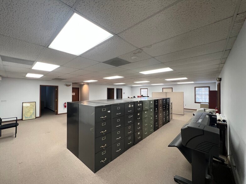 More Photos Of 1128 State Route 31, Lebanon Office For Lease