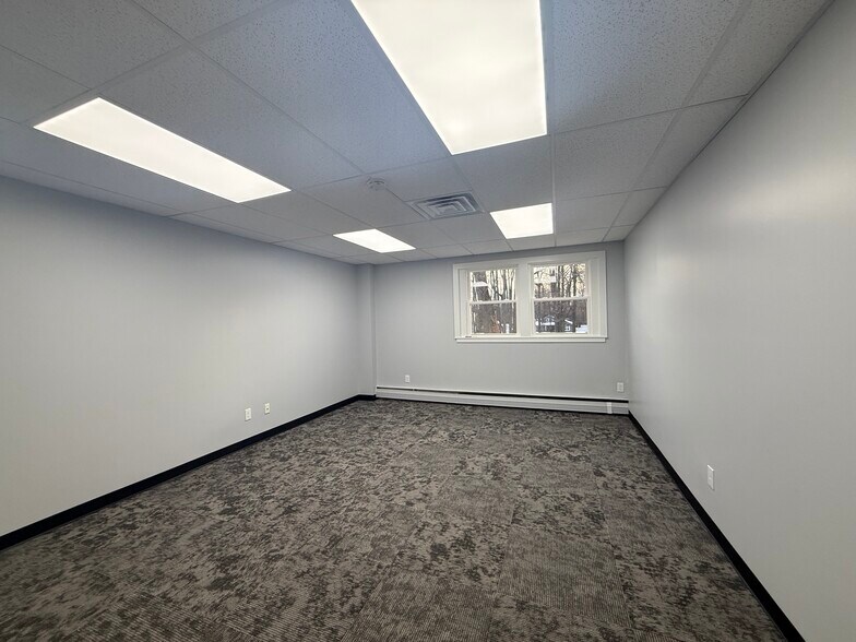 More Photos Of 295 Rt 70 W, Cherry Hill Office For Lease