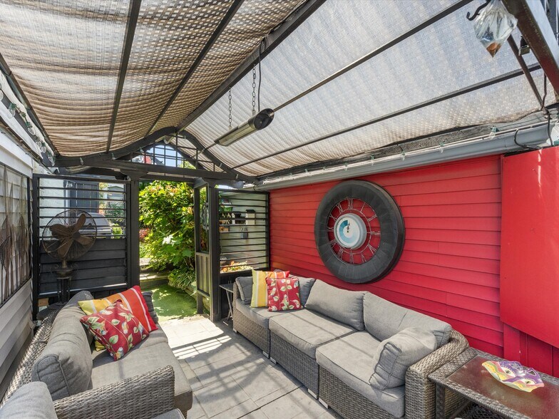More Photos Of 9 Park St, Chatham Storefront For Sale
