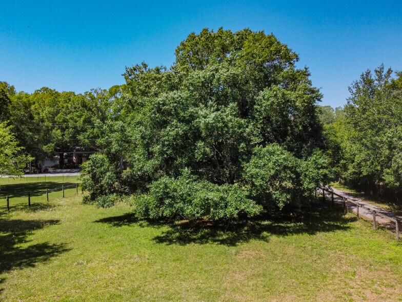 More Photos Of 14831 Shaw Rd, Tampa Land For Sale