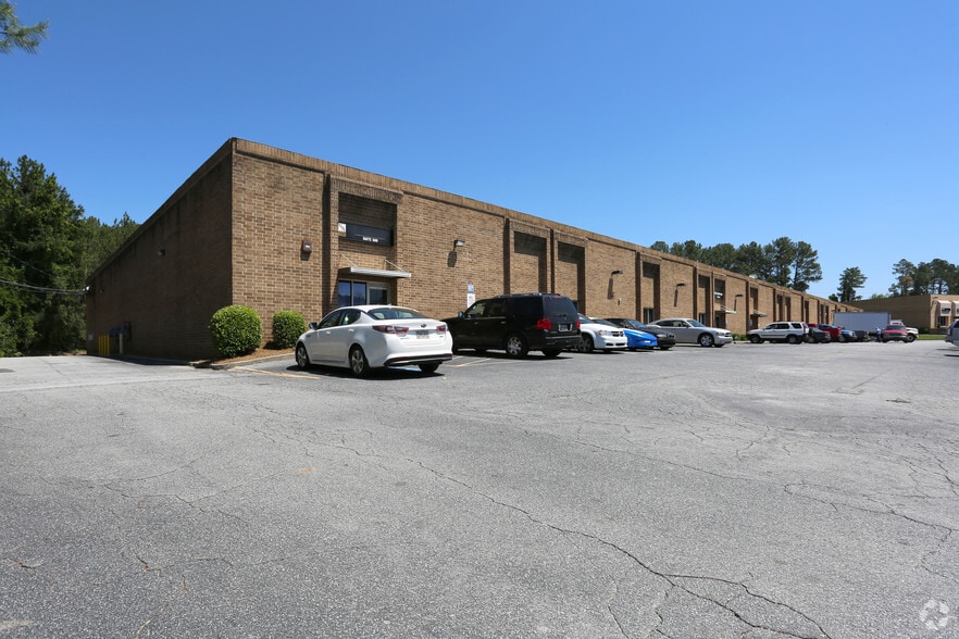 More Photos Of 500-530 Interchange Dr SW, Atlanta Warehouse For Lease