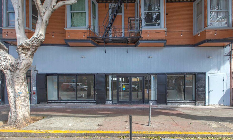 More Photos Of 2135-2137 Mission St, San Francisco Hotel For Lease