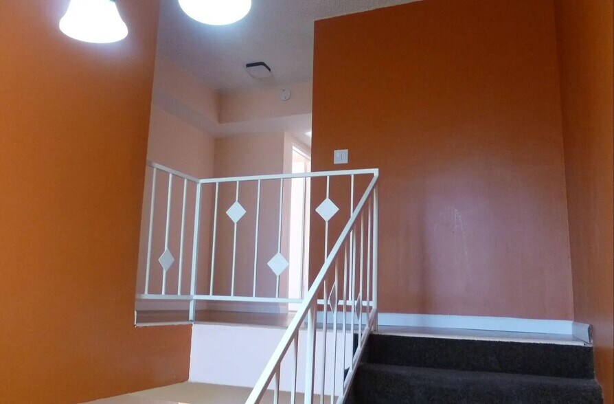 More Photos Of 4367 W 142nd St, Hawthorne Apartments For Sale