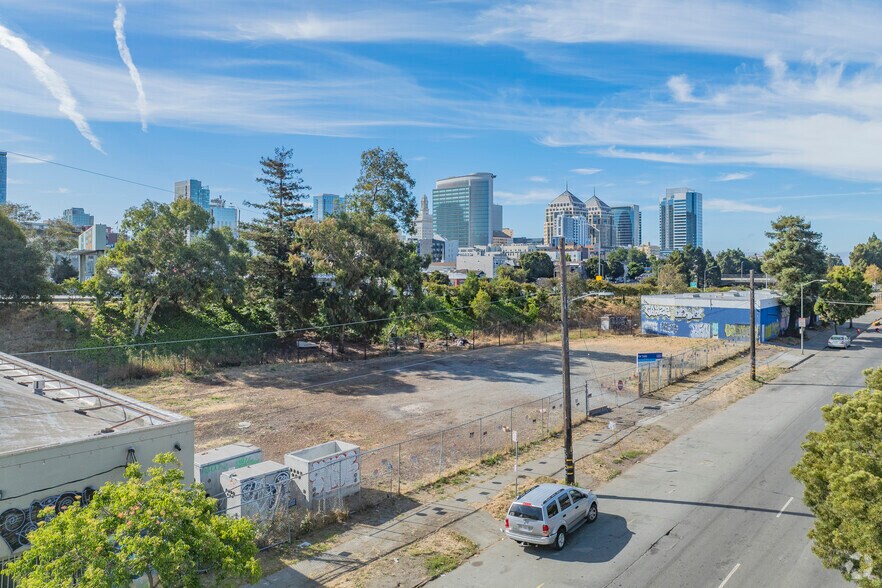 More Photos Of 2116 Brush St, Oakland Land For Sale