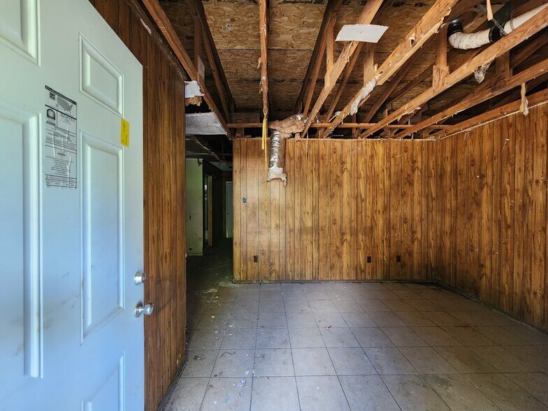 More Photos Of 3101 W Mallory St, Pensacola Apartments For Sale