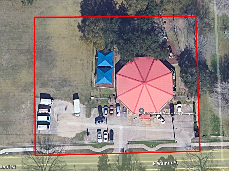 More Photos Of 3421 E Walnut St, Pearland Daycare Center For Sale