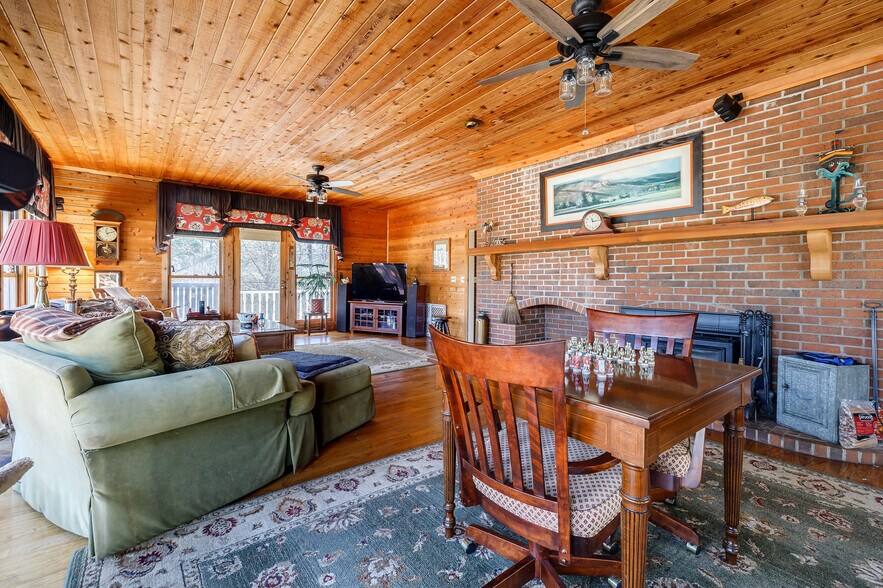 More Photos Of 253 Wright Rd, Temple Specialty For Sale