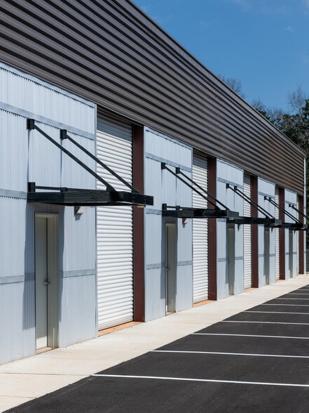 More Photos Of 9020 Pensacola Blvd, Pensacola Unknown For Lease