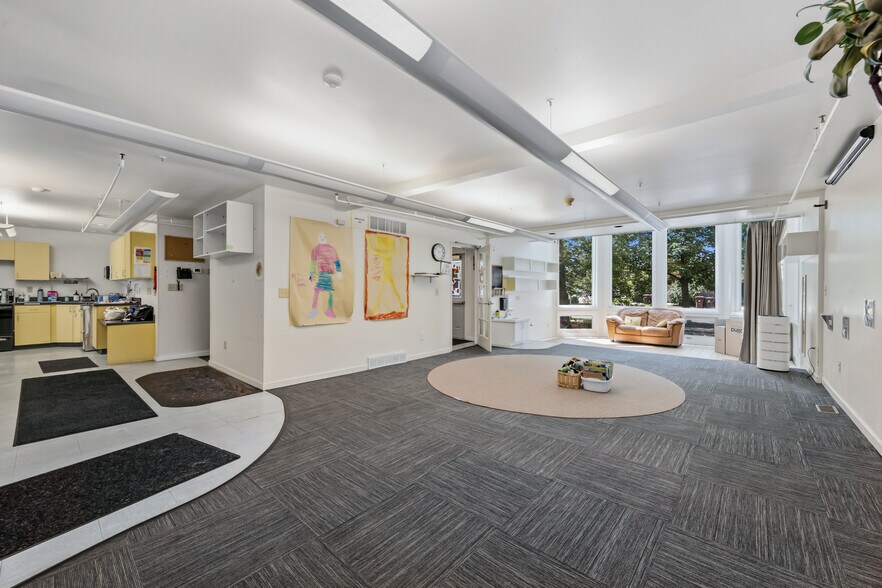 More Photos Of 5441 Pennsylvania Ave, Boulder Specialty For Sale
