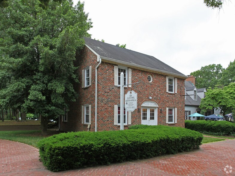 More Photos Of 1680 Village Green, Crofton Office For Sale