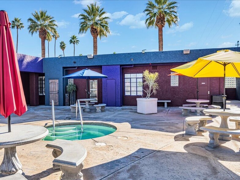 More Photos Of 535 S Warm Sands Dr, Palm Springs Hotel For Sale