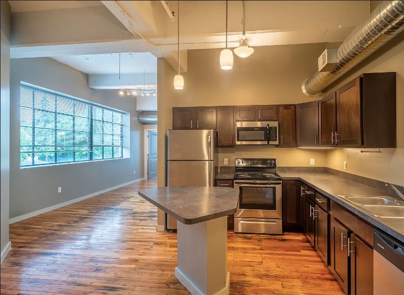 More Photos Of 170 Florida St, Buffalo Apartments For Sale