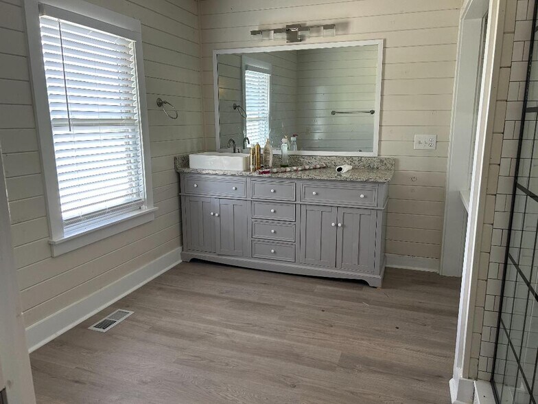 More Photos Of 1031 Freeman Creek Rd, Bishop Land For Sale