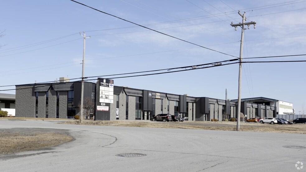 Primary Photo Of 830 Boul Ford, Châteauguay Manufacturing For Sale