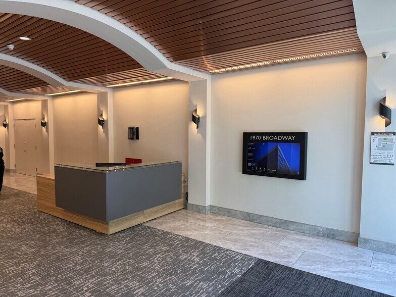 More Photos Of 1970 Broadway, Oakland Office For Lease