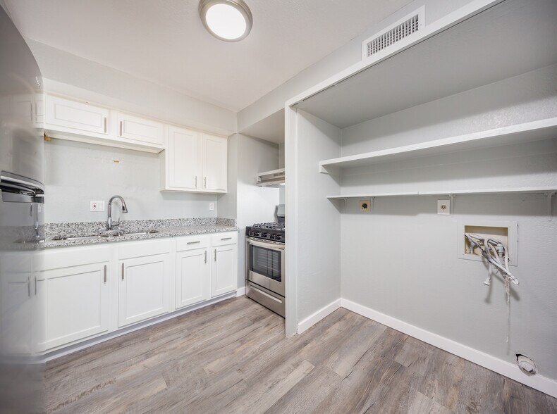 More Photos Of 238 W Navajo Rd, Tucson Apartments For Sale