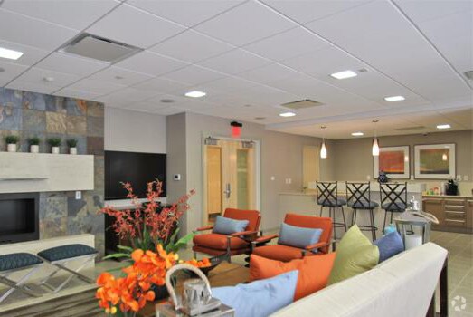 More Photos Of 332 Laskin Rd, Virginia Beach Apartments For Lease