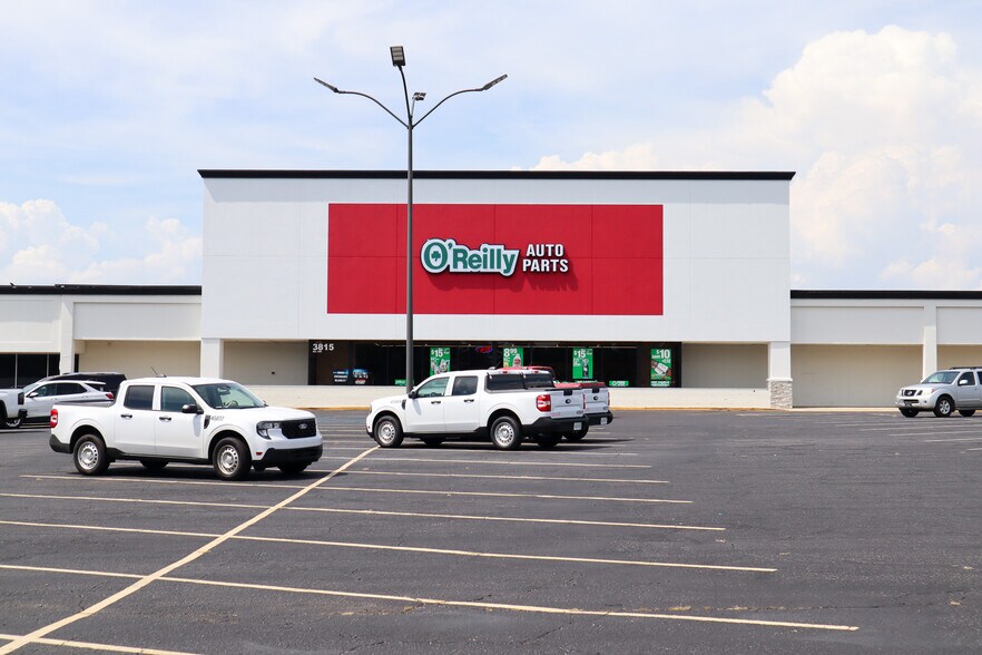 More Photos Of 3813-3815 Ross Clark Cir, Dothan Unknown For Lease